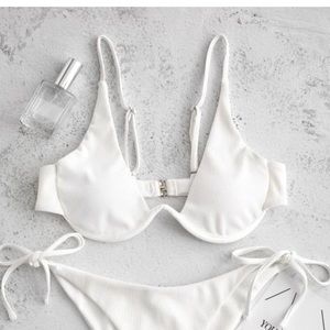 Zaful underwire ribbed bikini top